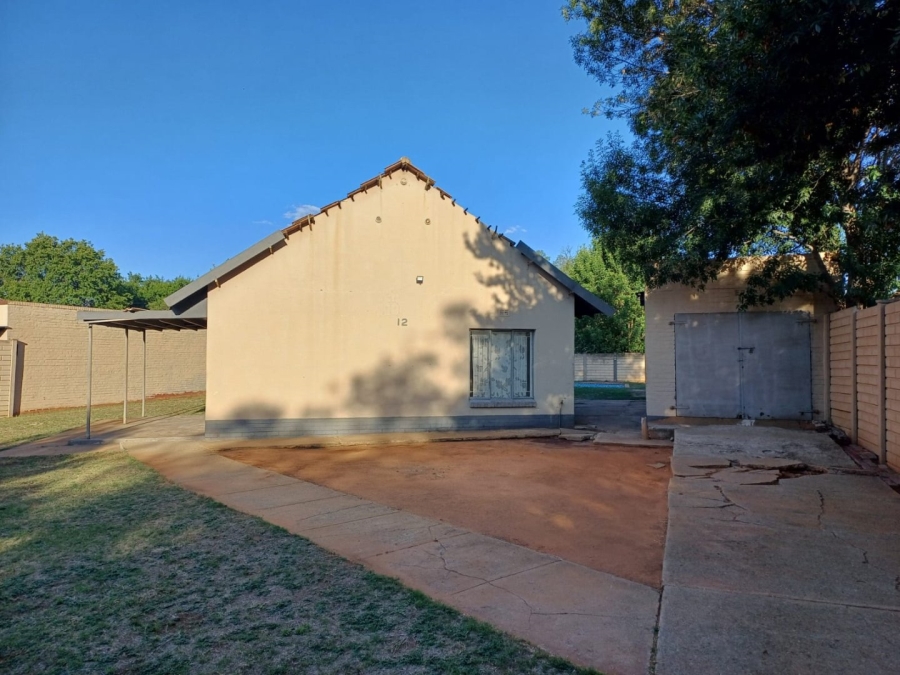 3 Bedroom Property for Sale in Stilfontein Ext 4 North West